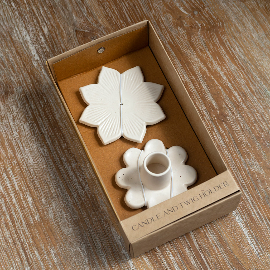 Set of Candle and Twig Holder in Gift Box